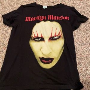 Marilyn Manson t shirt fits small/medium